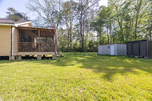 708 Plum Grove Road, Cleveland, TX 77327
