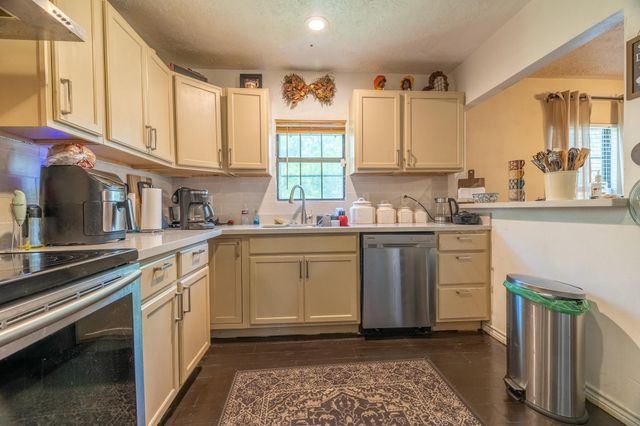 708 Plum Grove Road, Cleveland, TX 77327