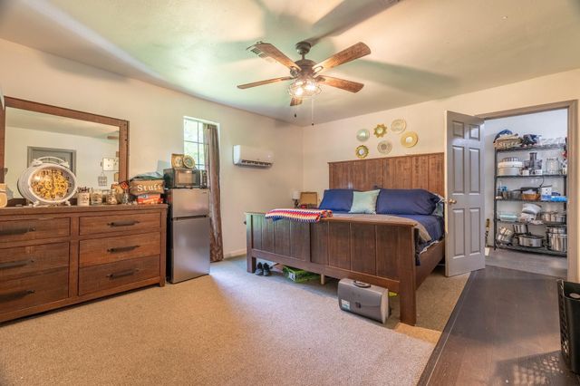 708 Plum Grove Road, Cleveland, TX 77327