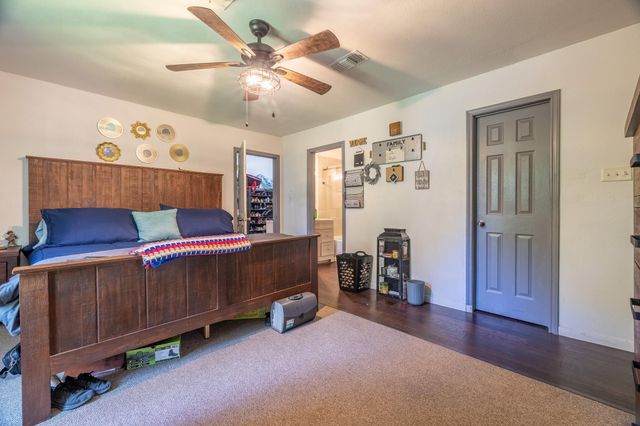 708 Plum Grove Road, Cleveland, TX 77327