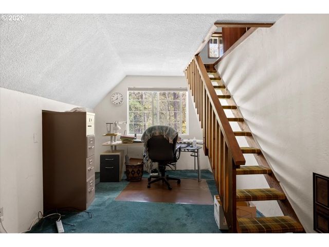 5089 N MYRTLE Rd, Myrtle Creek, OR 97457