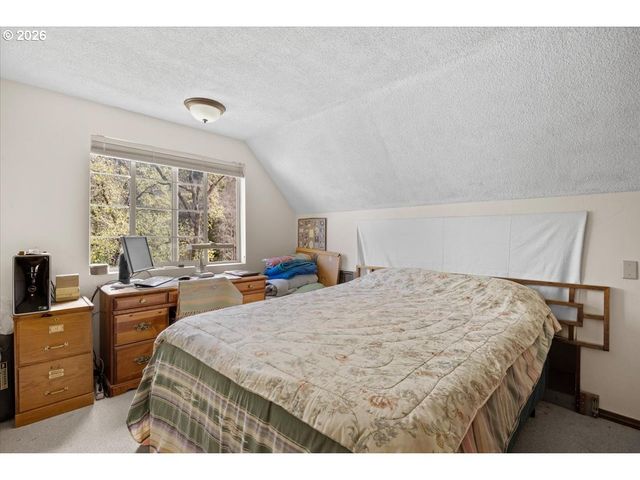 5089 N MYRTLE Rd, Myrtle Creek, OR 97457