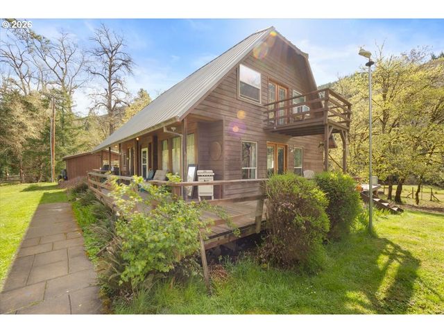 5089 N MYRTLE Rd, Myrtle Creek, OR 97457