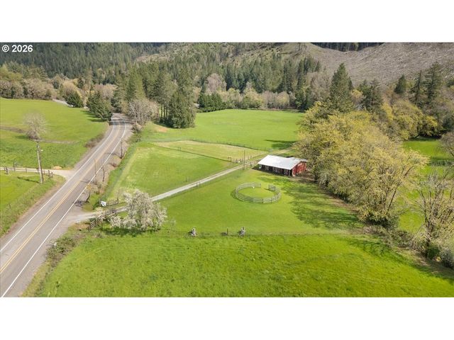 5089 N MYRTLE Rd, Myrtle Creek, OR 97457