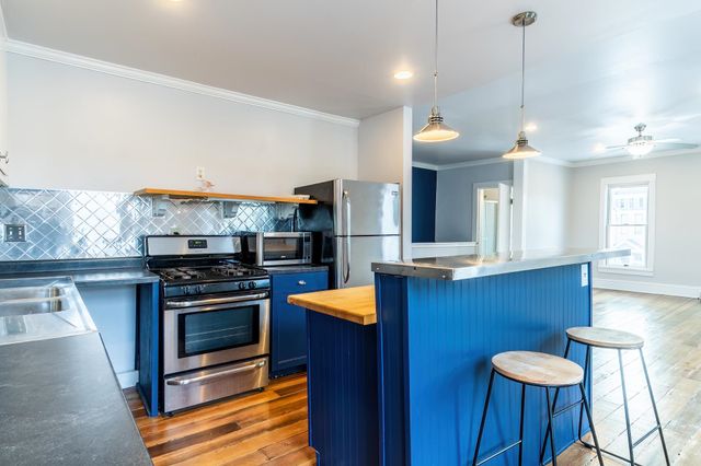 1020 W Wayne Street Apt 201, Fort Wayne, IN 46802