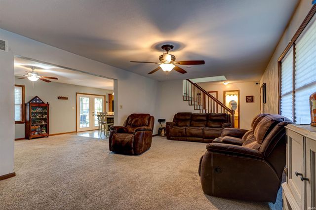 420 S Ornament East, Santa Claus, IN 47579