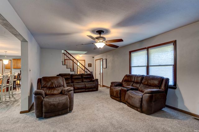 420 S Ornament East, Santa Claus, IN 47579