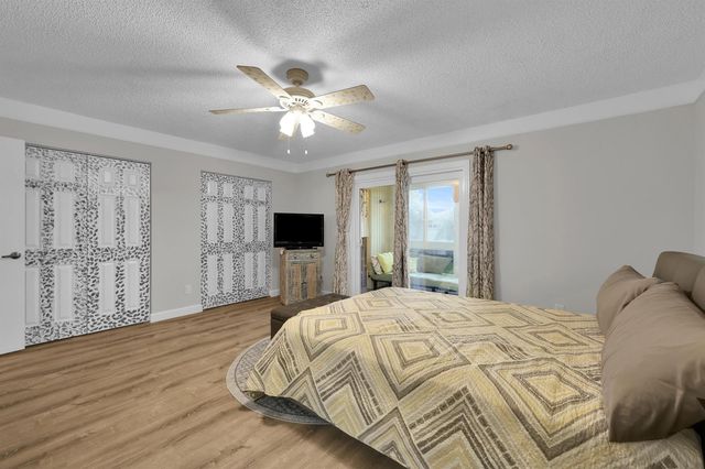 31 Lake Vista Trail 205, Port St. Lucie, FL 34952