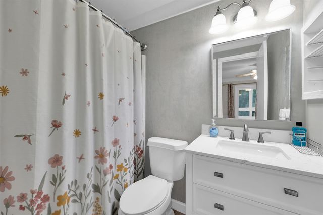 31 Lake Vista Trail 205, Port St. Lucie, FL 34952