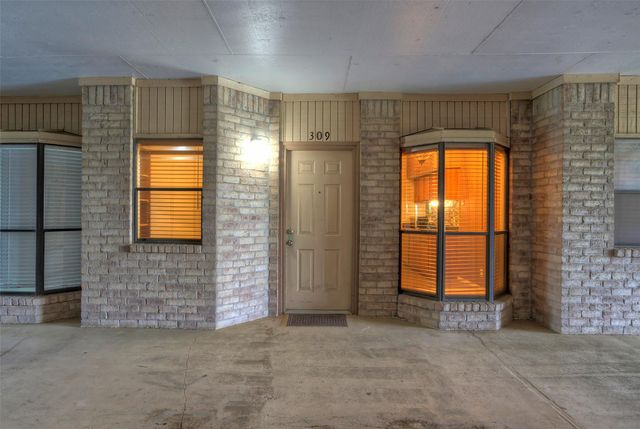 3316 Guadalupe ST 309, Austin, TX 78705