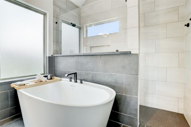 619 Rita Blanca, Webster, TX 77598