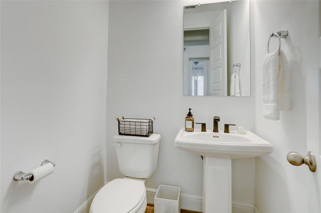 619 Rita Blanca, Webster, TX 77598