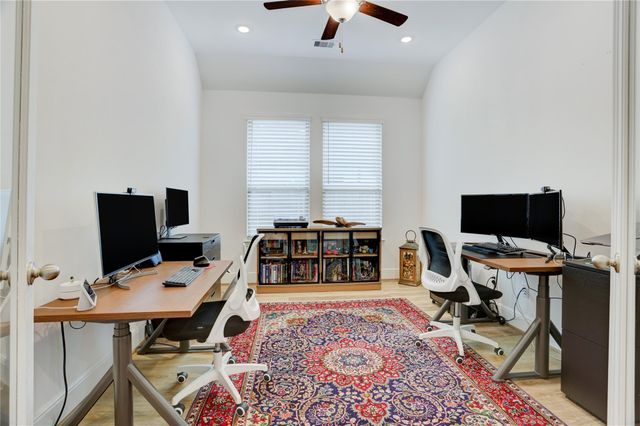 619 Rita Blanca, Webster, TX 77598