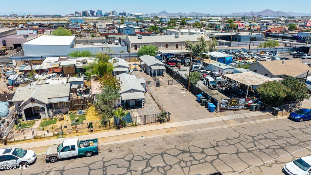 24 W FULTON Street, Phoenix, AZ 85041 — photo 2