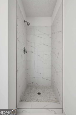 420 Stoneview Drive, Hoschton, GA 30548