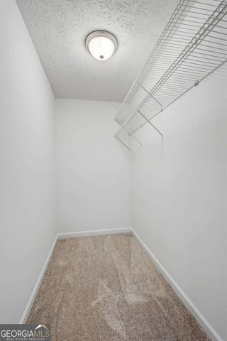 420 Stoneview Drive, Hoschton, GA 30548