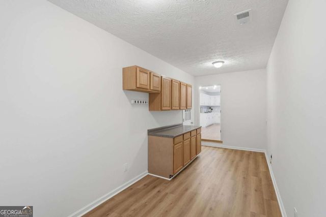 420 Stoneview Drive, Hoschton, GA 30548