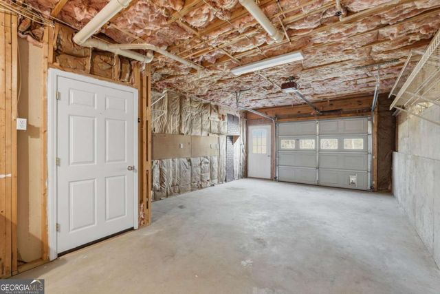 420 Stoneview Drive, Hoschton, GA 30548