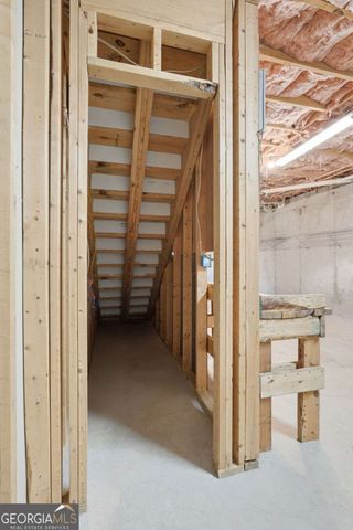 420 Stoneview Drive, Hoschton, GA 30548