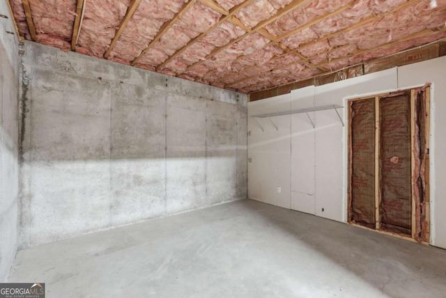 420 Stoneview Drive, Hoschton, GA 30548