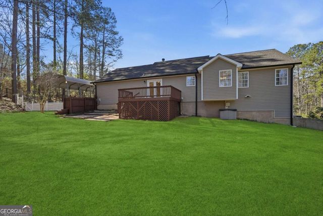 420 Stoneview Drive, Hoschton, GA 30548