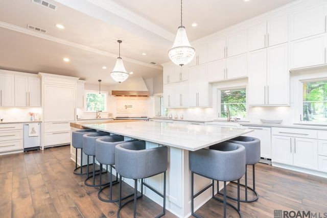 13147 Deerpath Way, Baton Rouge, LA 70816