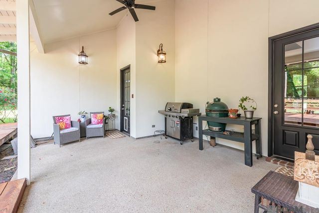 13147 Deerpath Way, Baton Rouge, LA 70816