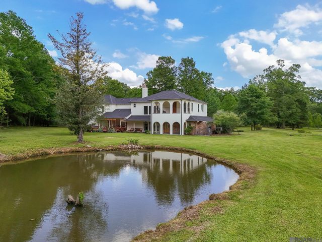 13147 Deerpath Way, Baton Rouge, LA 70816