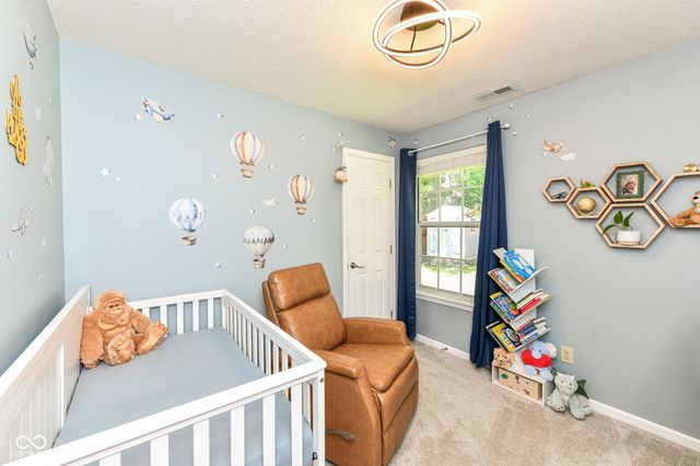 9691 Roxbury Drive, Fishers, IN 46038