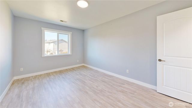 3625 181st Street E, Tacoma, WA 98446