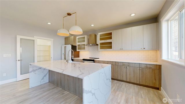 3625 181st Street E, Tacoma, WA 98446