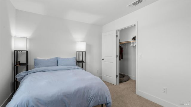 6083 Oak Leaf Pl, Rohnert Park, CA 94928