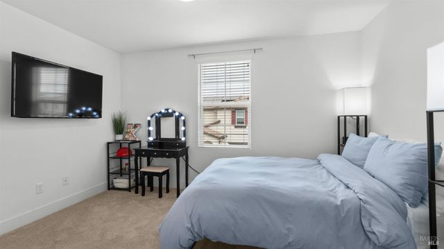 6083 Oak Leaf Pl, Rohnert Park, CA 94928