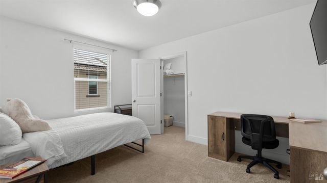 6083 Oak Leaf Pl, Rohnert Park, CA 94928