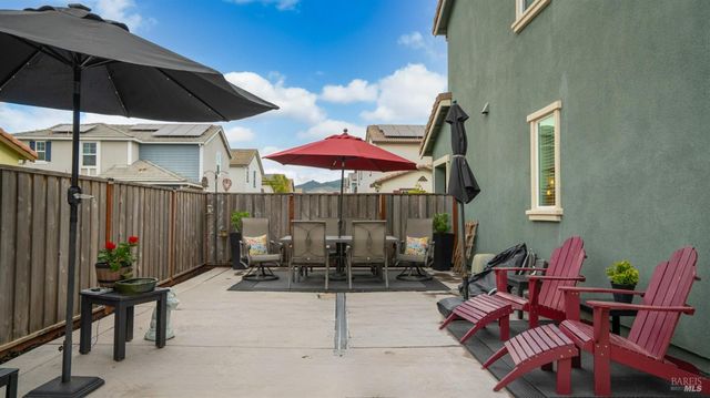 6083 Oak Leaf Pl, Rohnert Park, CA 94928