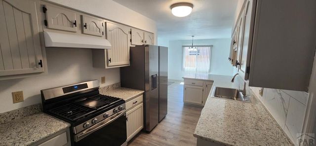 148 E Douglas Lane, Pueblo, CO 81001