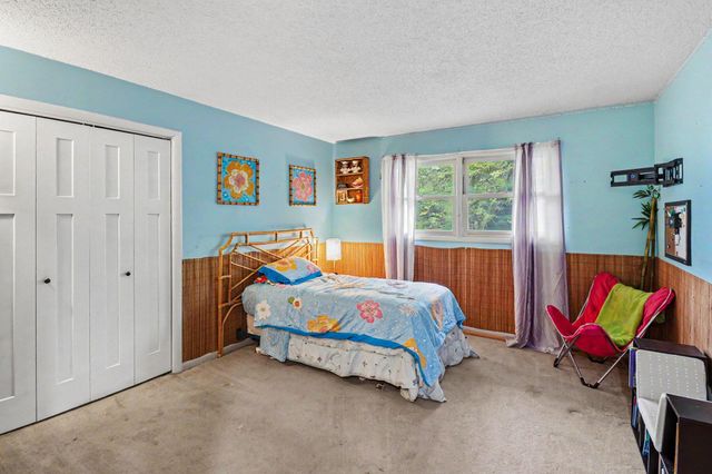 165 East Avenue, Grass Lake Vlg, MI 49240