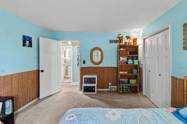 165 East Avenue, Grass Lake Vlg, MI 49240