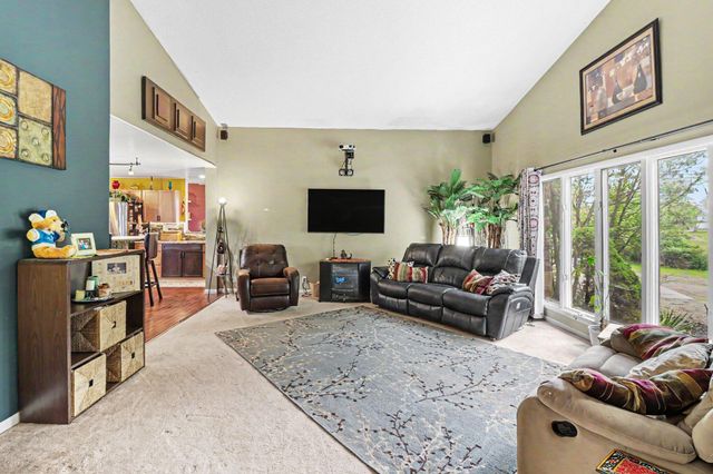 165 East Avenue, Grass Lake Vlg, MI 49240