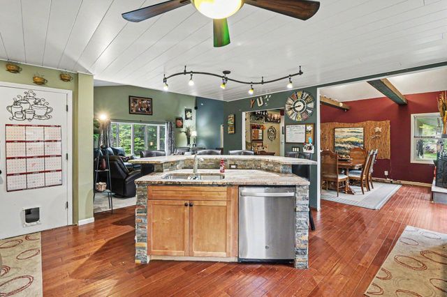 165 East Avenue, Grass Lake Vlg, MI 49240