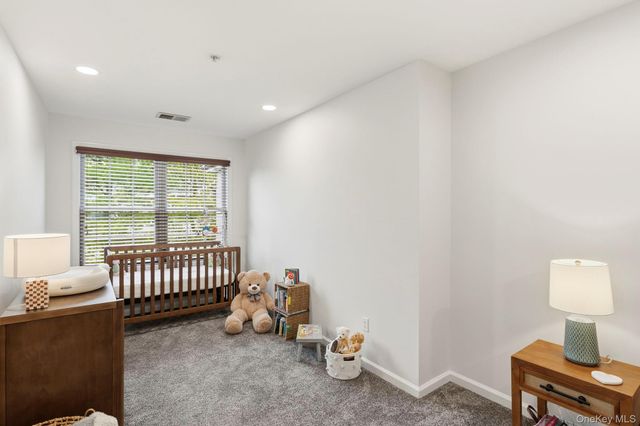 1708 Half Moon Bay Drive, Croton-on-hudson, NY 10520