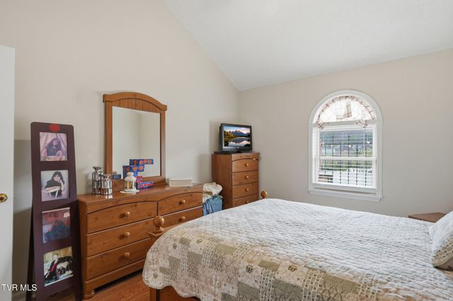 303 Phoenix Court 303, Kingsport, TN 37663