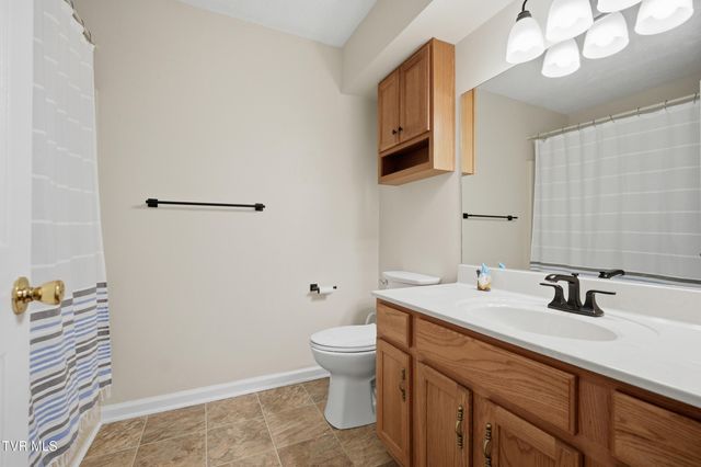 303 Phoenix Court 303, Kingsport, TN 37663