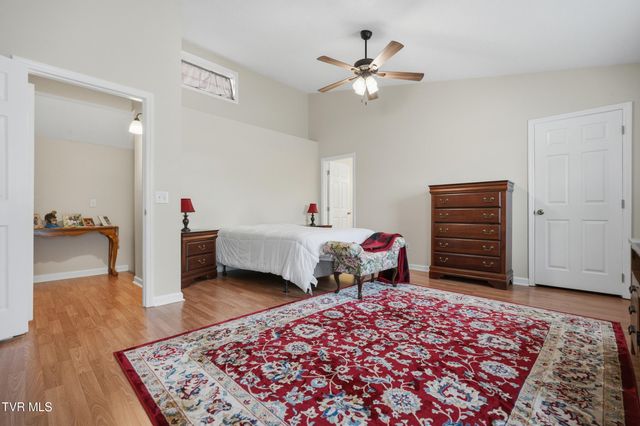 303 Phoenix Court 303, Kingsport, TN 37663