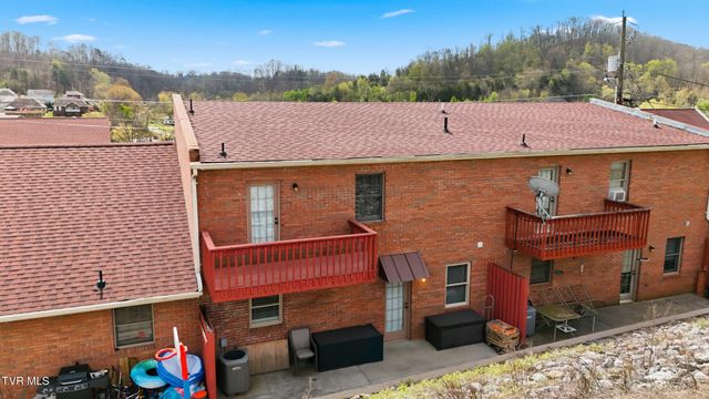 303 Phoenix Court 303, Kingsport, TN 37663