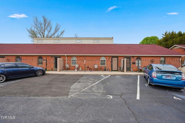 303 Phoenix Court 303, Kingsport, TN 37663