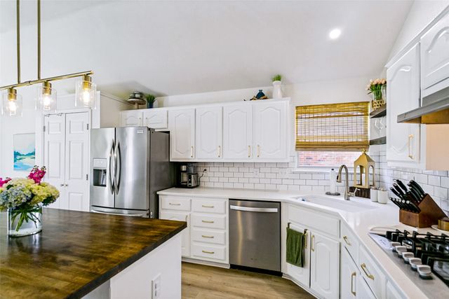 810 Weeping Willow Court, Allen, TX 75002