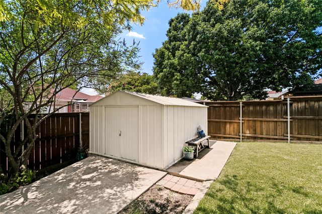 810 Weeping Willow Court, Allen, TX 75002