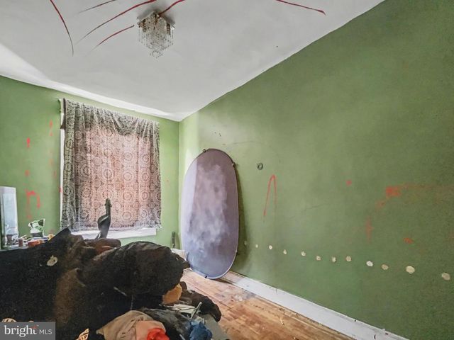 621 N EDGEWOOD ST, Baltimore, MD 21229