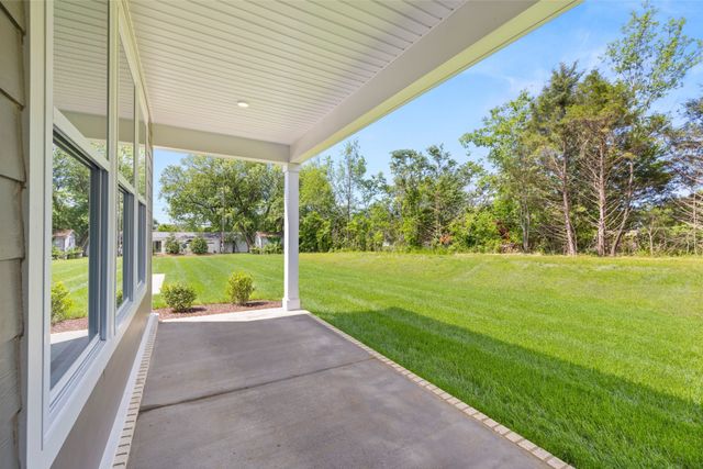 2067 Daniel Johnson Way, Clarksville, TN 37043